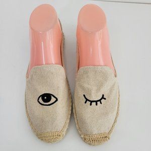 NWOT Soludos Wink Smoking Slipper Shoes Beige Womens Size 9 Slip On Espadrilles